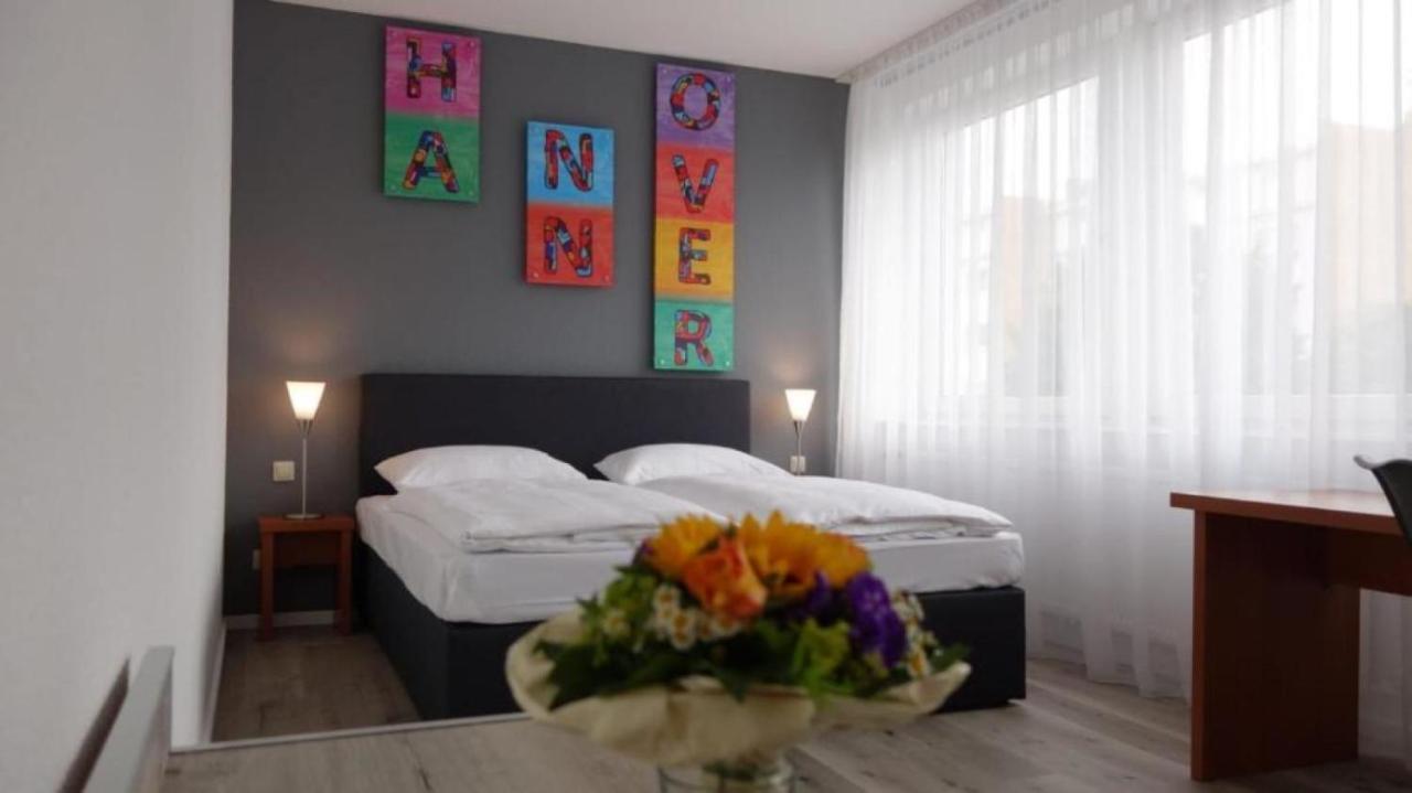 Plaza Inn Hannover City Nord Экстерьер фото