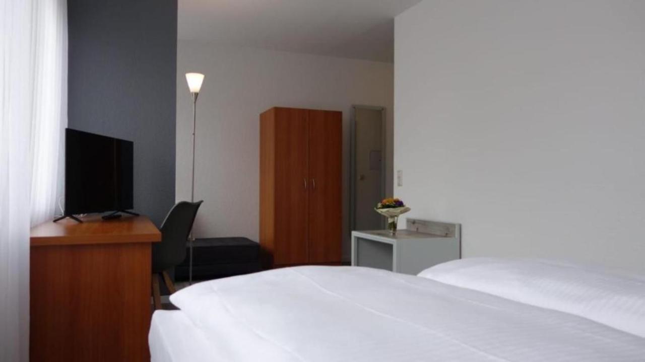 Plaza Inn Hannover City Nord Экстерьер фото